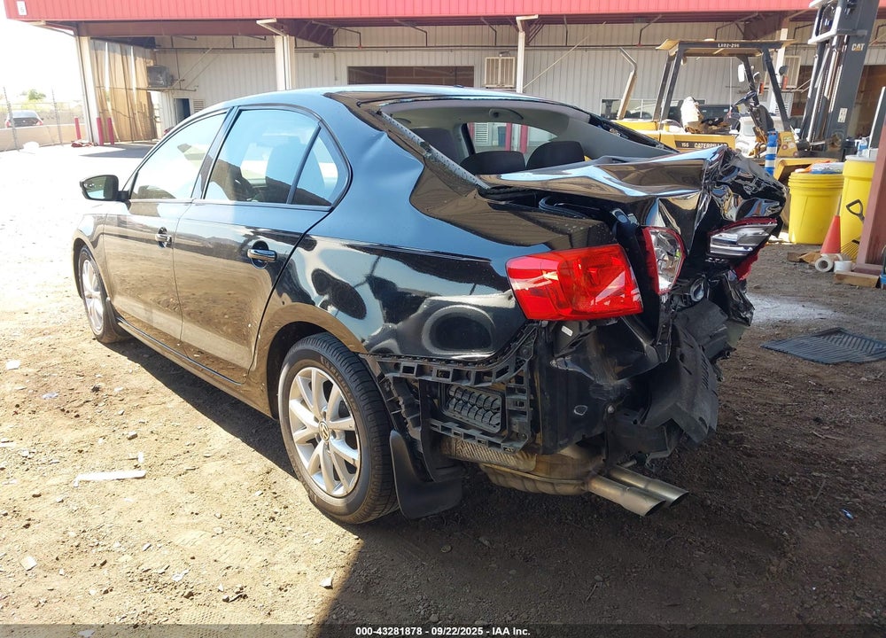 2012 VOLKSWAGEN JETTA VIN: 3VWDX7AJ3CM115672