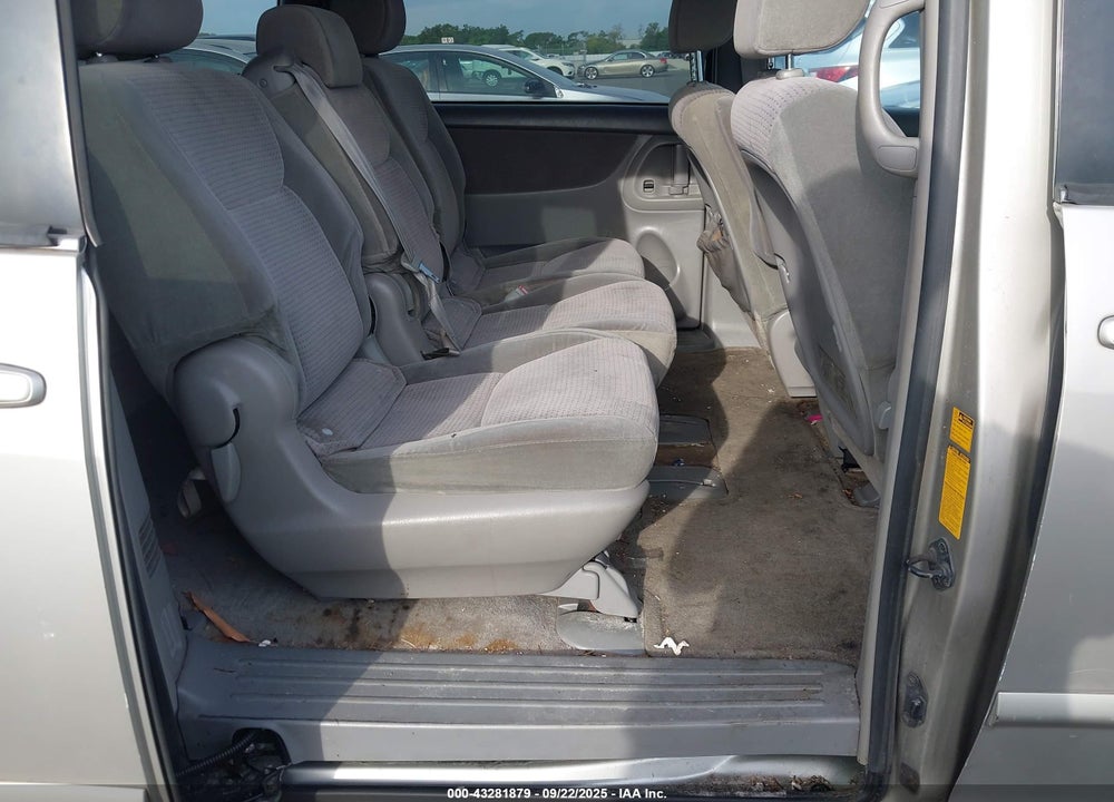 2006 TOYOTA SIENNA LE VIN: 5TDZA23C46S529883