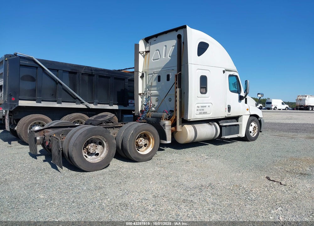 2012 FREIGHTLINER CASCADIA 125 VIN: 1FUJGLBG1CSBT3107