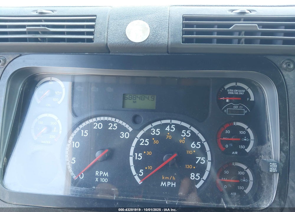 2012 FREIGHTLINER CASCADIA 125 VIN: 1FUJGLBG1CSBT3107