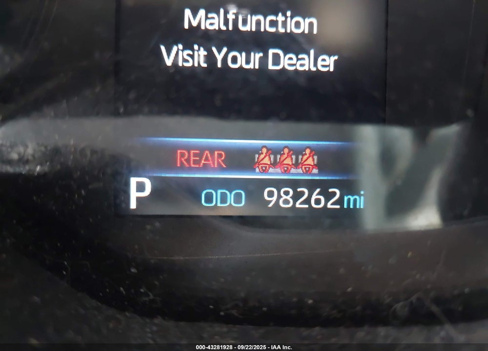 2021 TOYOTA COROLLA VIN: 5YFEPMAE6MP203960