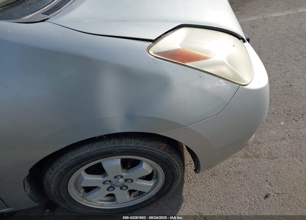 2005 TOYOTA PRIUS VIN: JTDKB20U550124368