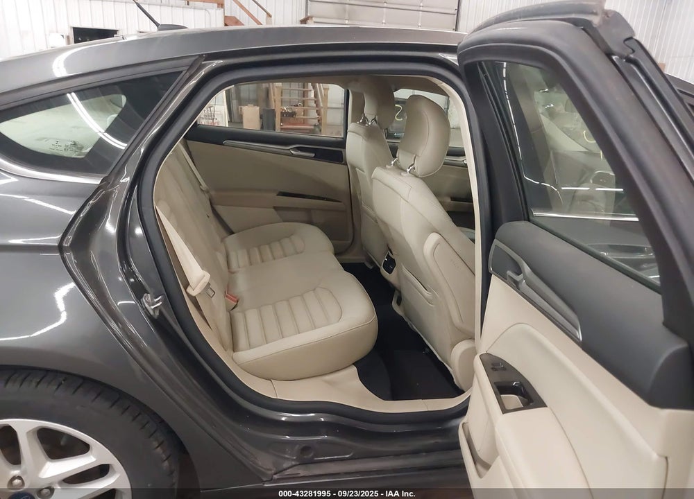 2015 FORD FUSION VIN: 3FA6P0H73FR114287