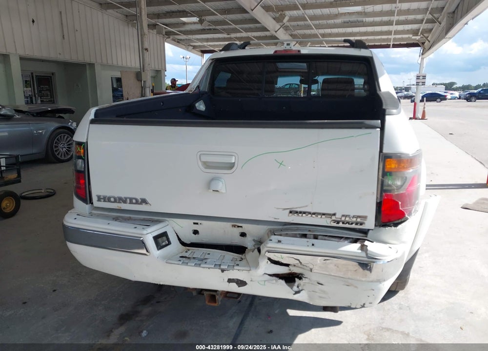 2006 HONDA RIDGELINE RTL VIN: 2HJYK16546H574817
