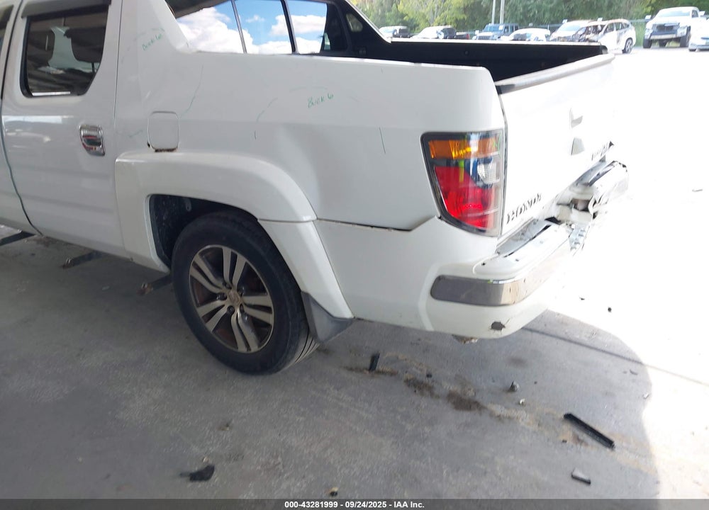 2006 HONDA RIDGELINE RTL VIN: 2HJYK16546H574817