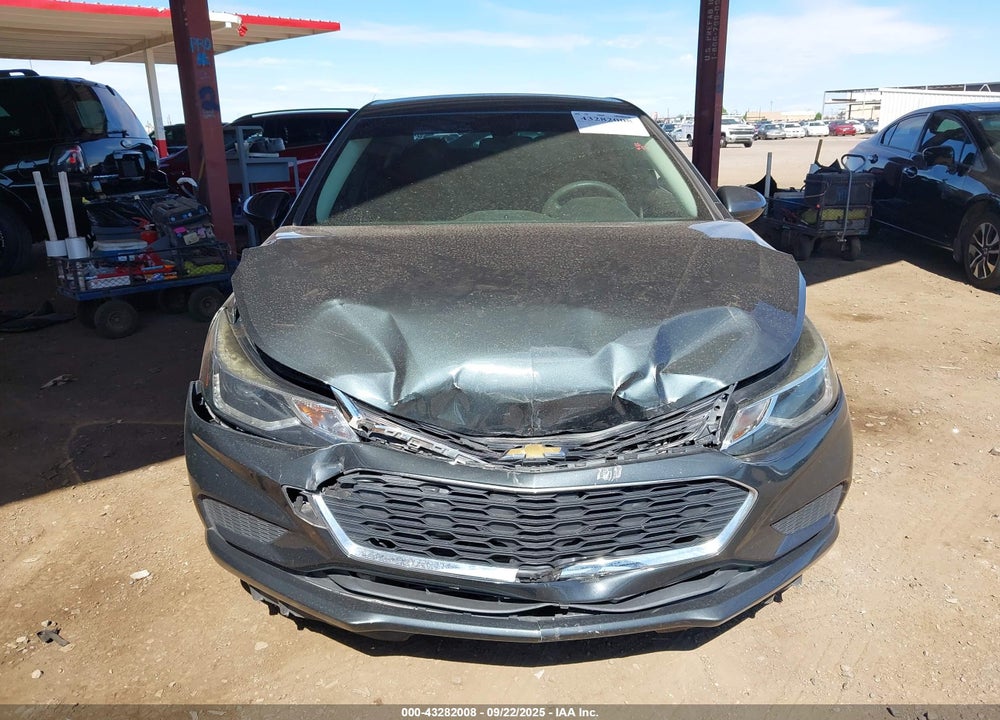 2018 CHEVROLET CRUZE VIN: 1G1BE5SM9J7197758