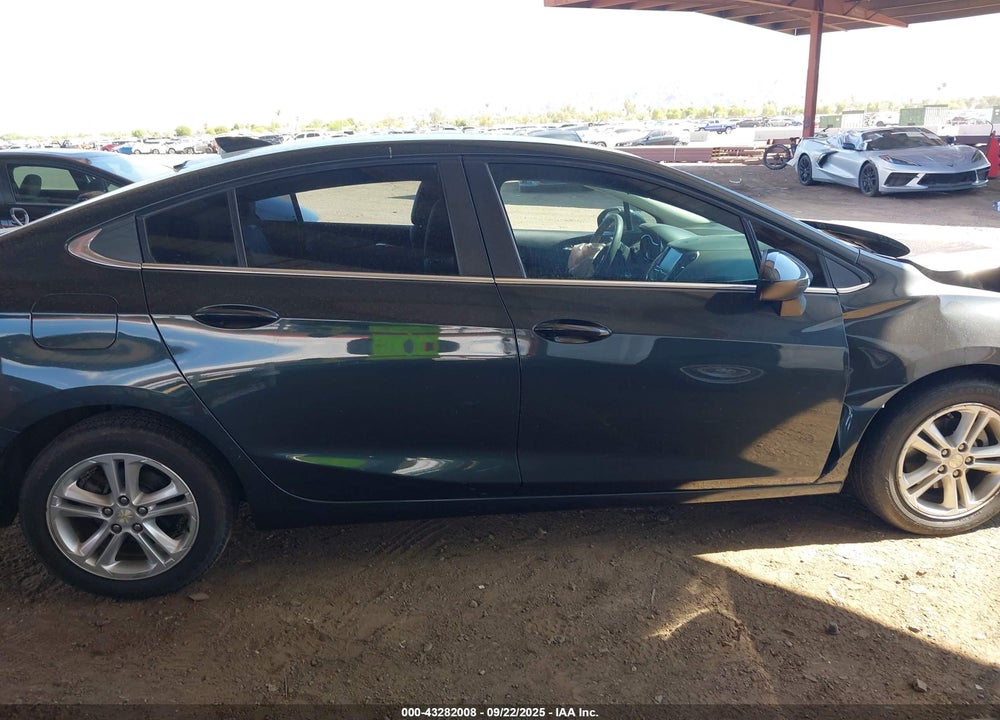 2018 CHEVROLET CRUZE VIN: 1G1BE5SM9J7197758