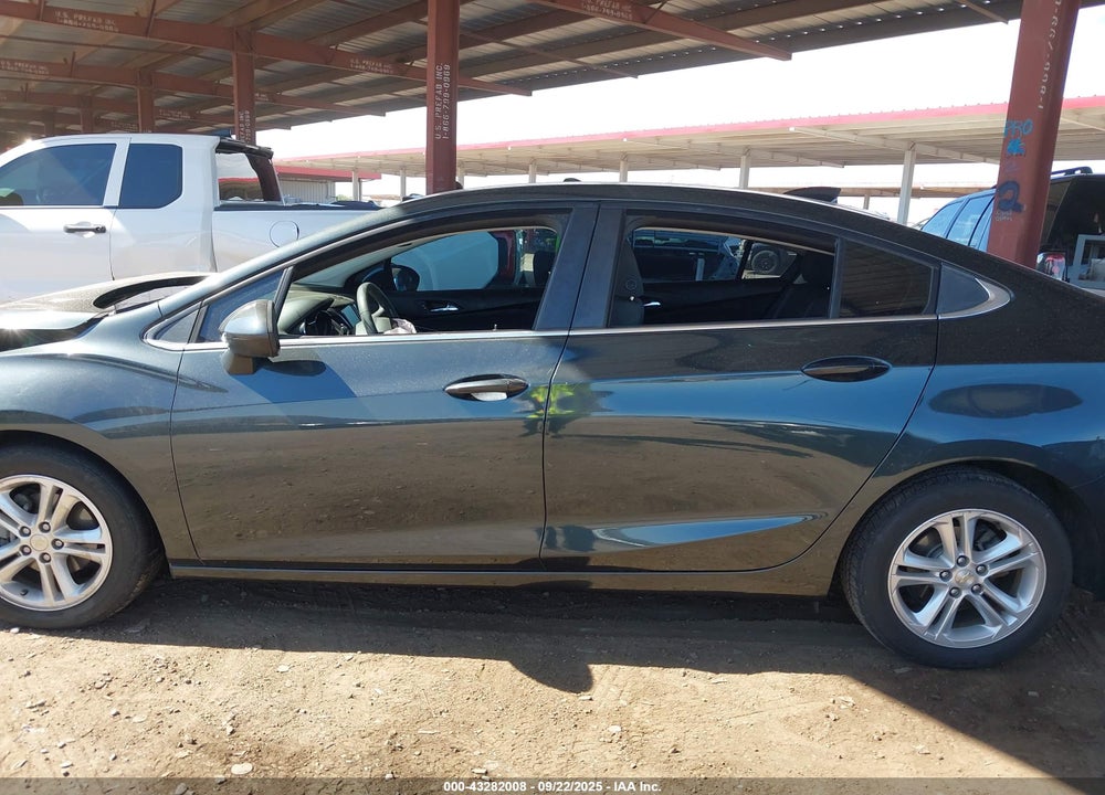 2018 CHEVROLET CRUZE VIN: 1G1BE5SM9J7197758