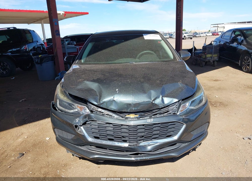 2018 CHEVROLET CRUZE VIN: 1G1BE5SM9J7197758