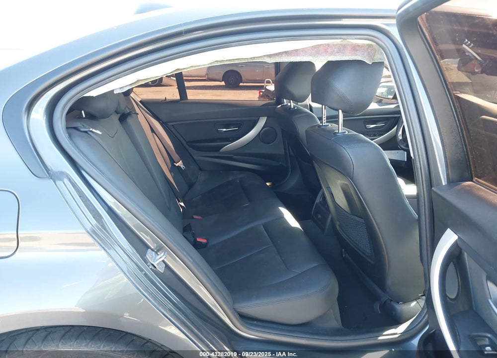2018 BMW 3 SERIES VIN: WBA8A3C55JA489500
