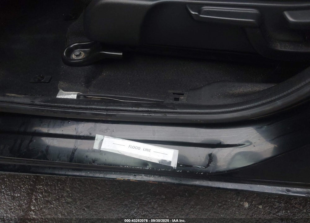 2017 HONDA FIT EX VIN: JHMGK5H74HS004185