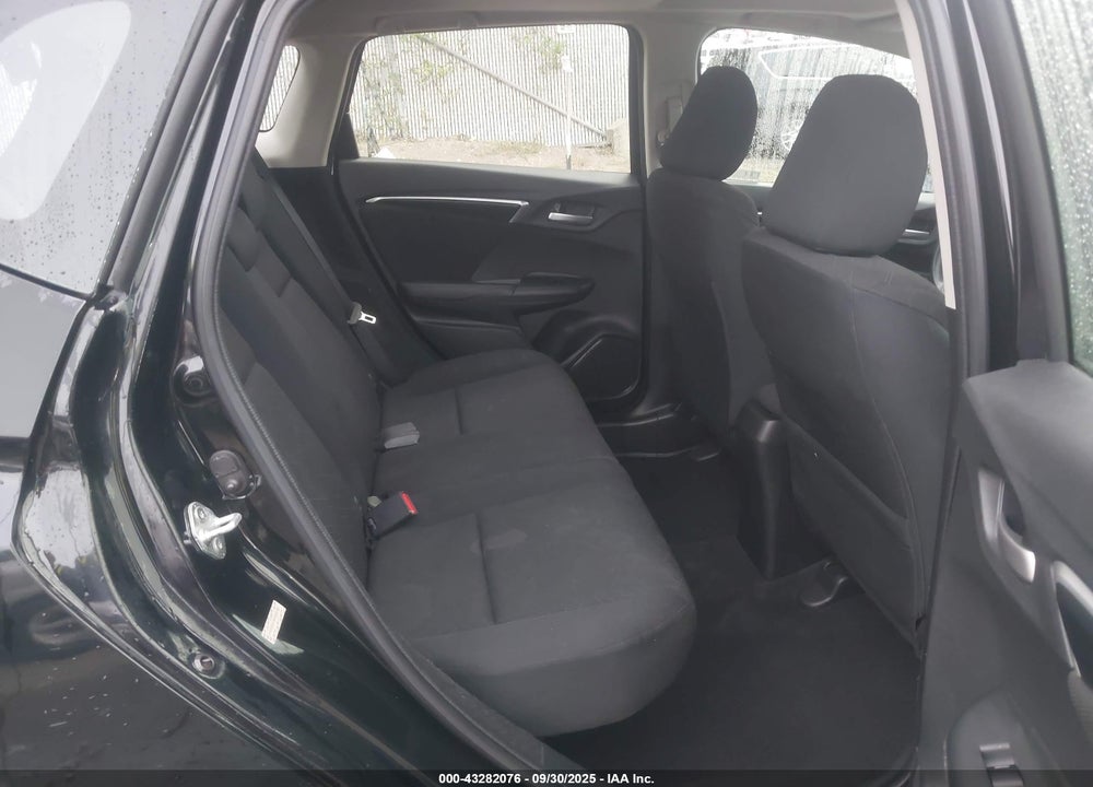2017 HONDA FIT EX VIN: JHMGK5H74HS004185