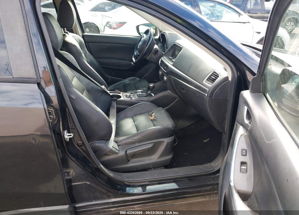 2016 MAZDA CX-5 GRAND TOURING VIN: JM3KE4DY7G0826914