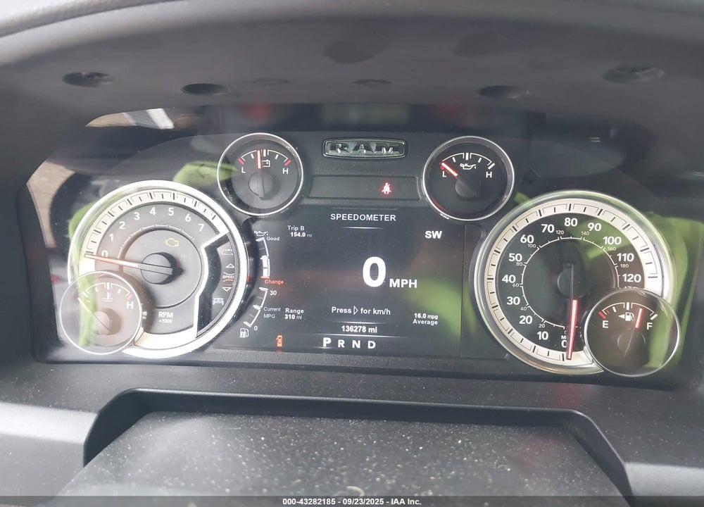 2017 RAM 1500 VIN: 3C6RR7LT2HG599381