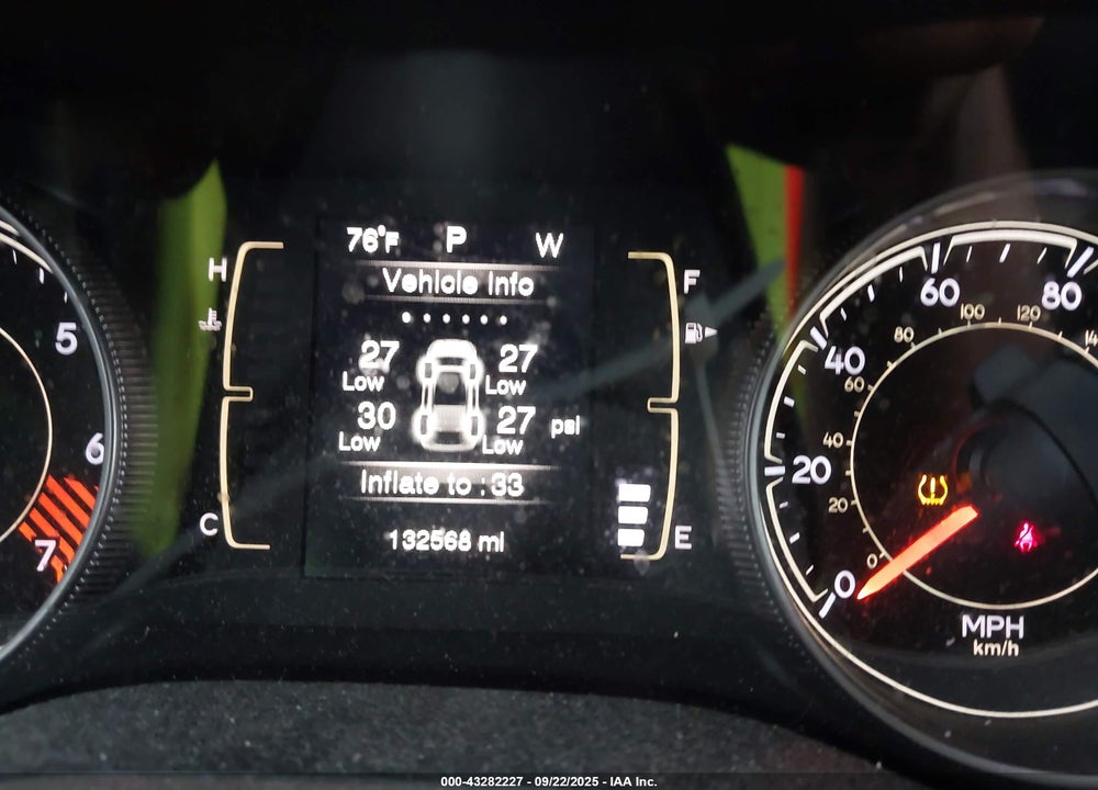 2014 JEEP CHEROKEE VIN: 1C4PJLCB5EW299290