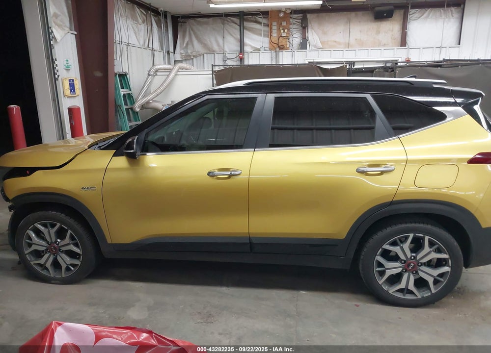 2021 KIA SELTOS VIN: KNDETCA2XM7065000