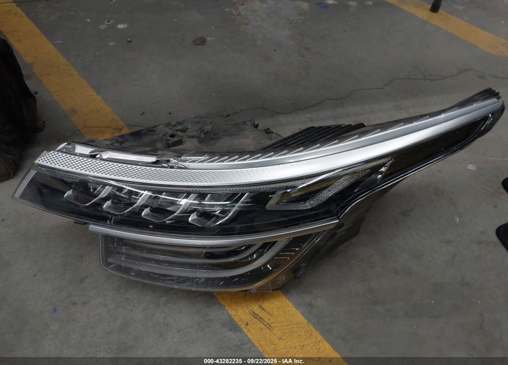 2021 KIA SELTOS VIN: KNDETCA2XM7065000