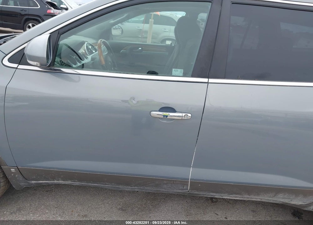 2008 BUICK ENCLAVE VIN: 5GAEV13778J181031