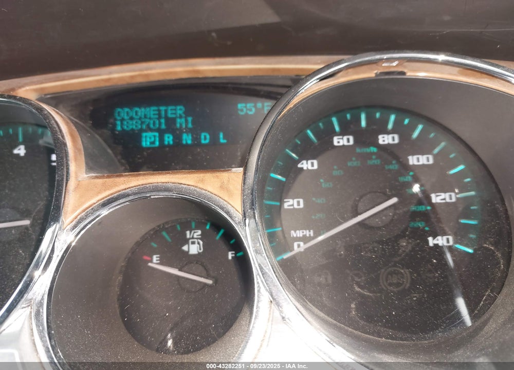 2008 BUICK ENCLAVE VIN: 5GAEV13778J181031