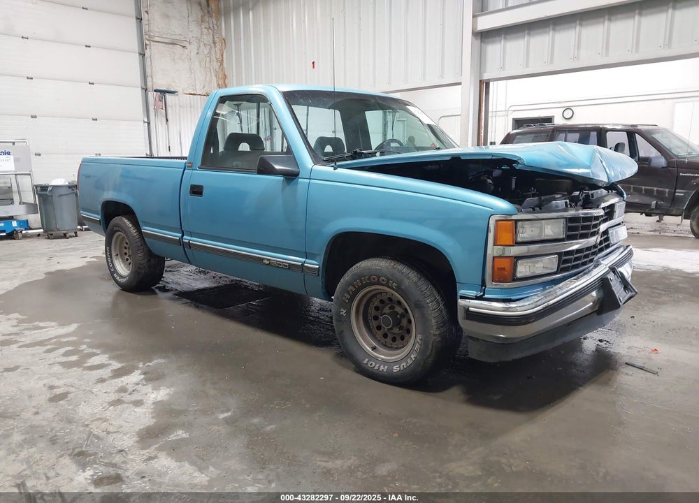 1993 CHEVROLET GMT-400 C1500 VIN: 1GCDC14K0PZ213871
