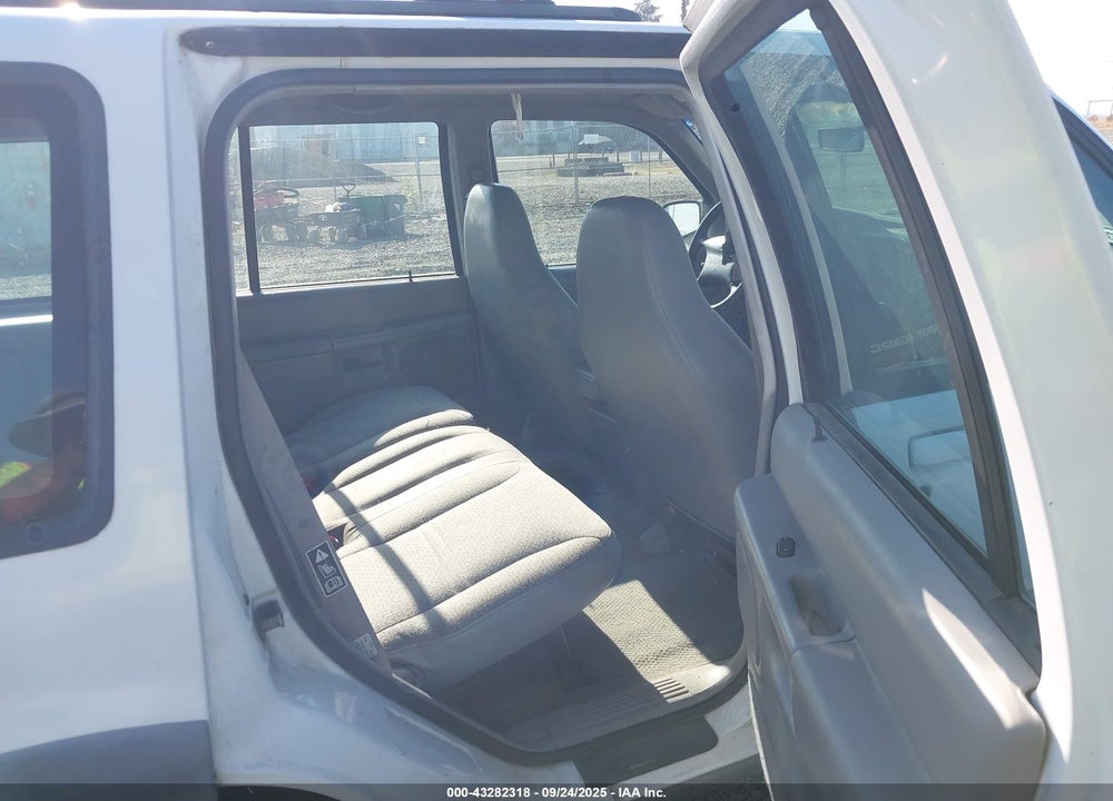 2001 FORD EXPLORER XLS VIN: 1FMZU72E71ZA46432