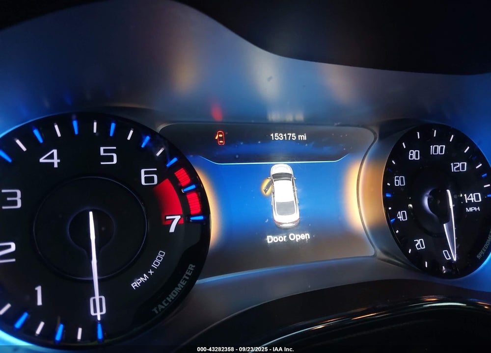 2015 CHRYSLER 200 VIN: 1C3CCCBB6FN564269