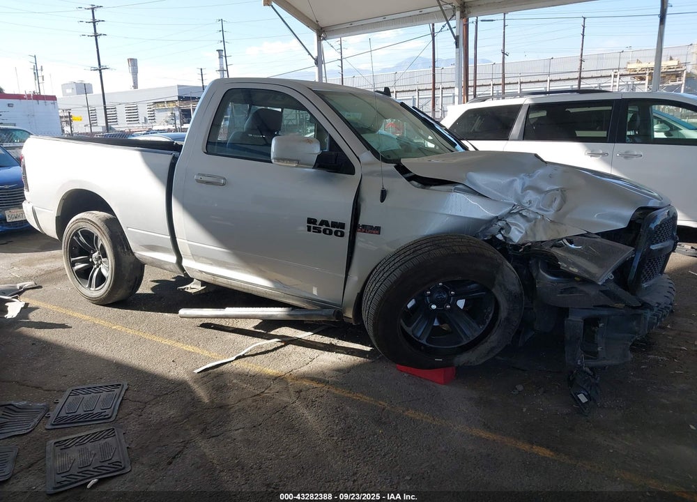 2018 RAM 1500 VIN: 3C6JR7CT5JG244756