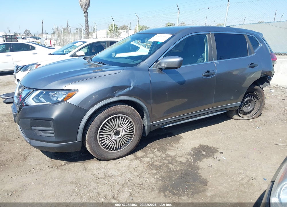 2018 NISSAN ROGUE VIN: KNMAT2MT3JP543038