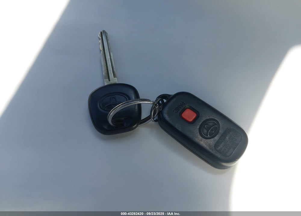 2002 TOYOTA CAMRY VIN: JTDBE32K420136158