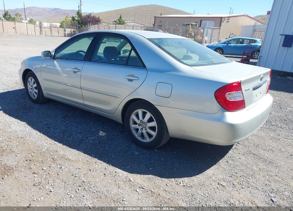 2002 TOYOTA CAMRY VIN: JTDBE32K420136158