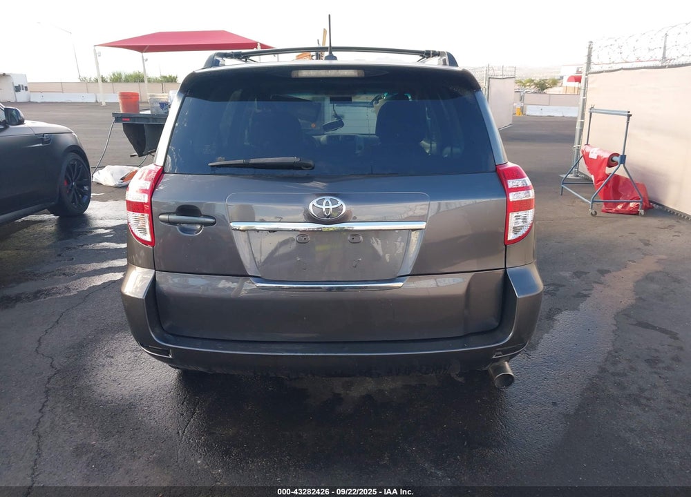 2011 TOYOTA RAV4 VIN: JTMWF4DVXB5040761