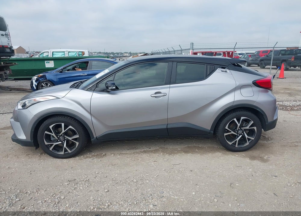 2019 TOYO C-HR XLE FWD VIN: JTNKHMBX0KT052826