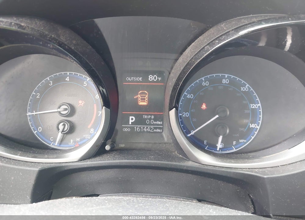 2014 TOYOTA COROLLA VIN: 2T1BURHE5EC206493