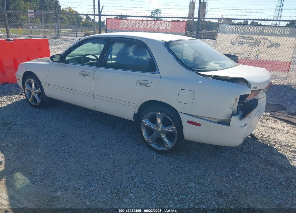 1996 MAZDA 626 DX/LX VIN: 1YVGE22C7T5580058