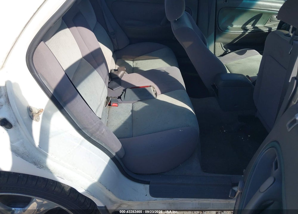 1996 MAZDA 626 DX/LX VIN: 1YVGE22C7T5580058