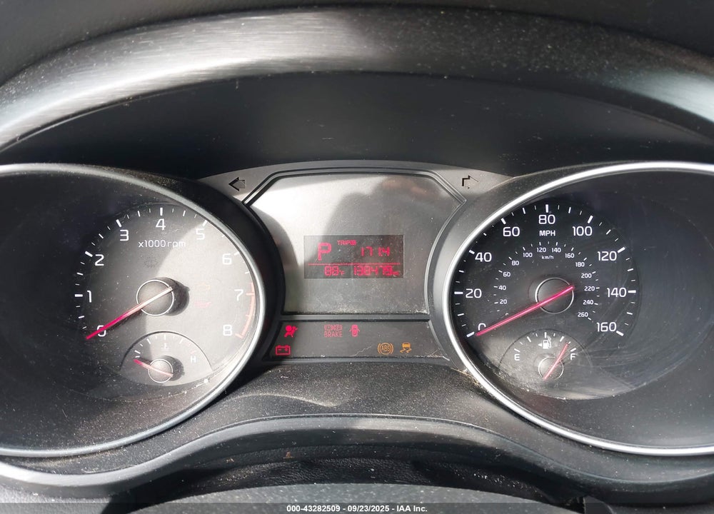 2015 KIA SEDONA LX VIN: KNDMB5C17F6038635