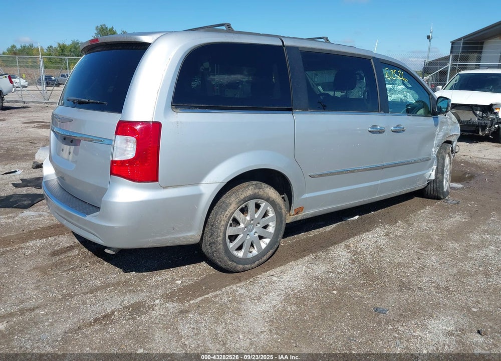 2012 CHRYSLER TOWN & COUNTRY VIN: 2C4RC1CG8CR383810
