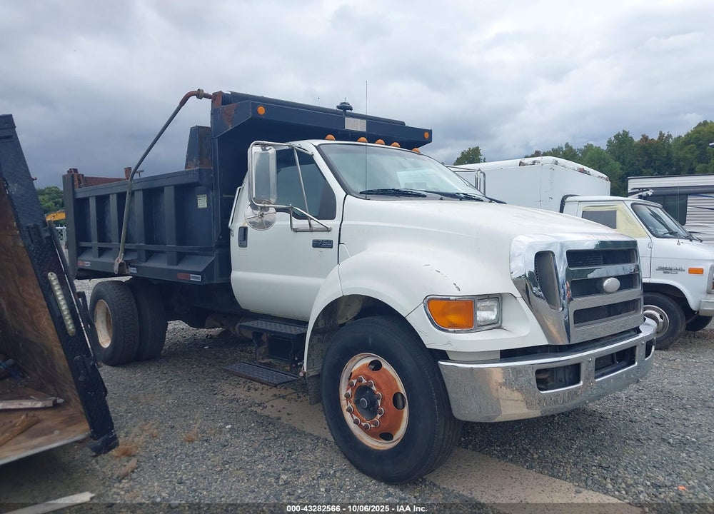 2008 FORD F-750 XL/XLT VIN: 3FRNF75H18V686048