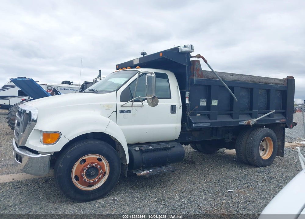 2008 FORD F-750 XL/XLT VIN: 3FRNF75H18V686048