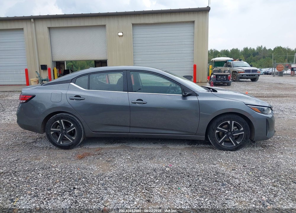 2024 NISSAN SENTRA VIN: 3N1AB8CV4RY258015