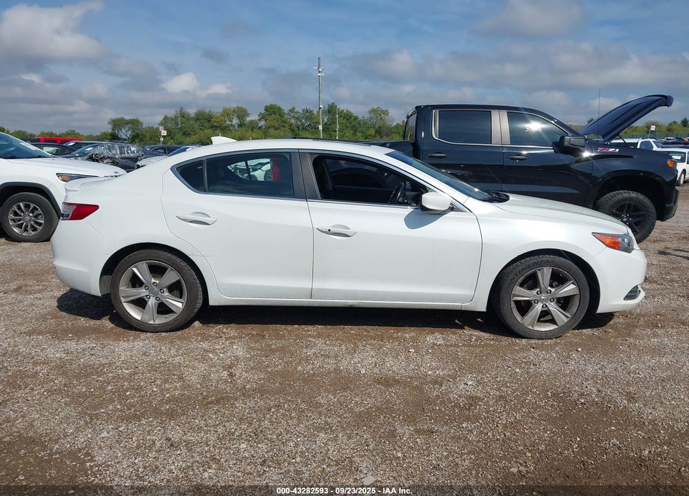 2015 ACURA ILX VIN: 19VDE1F76FE010411