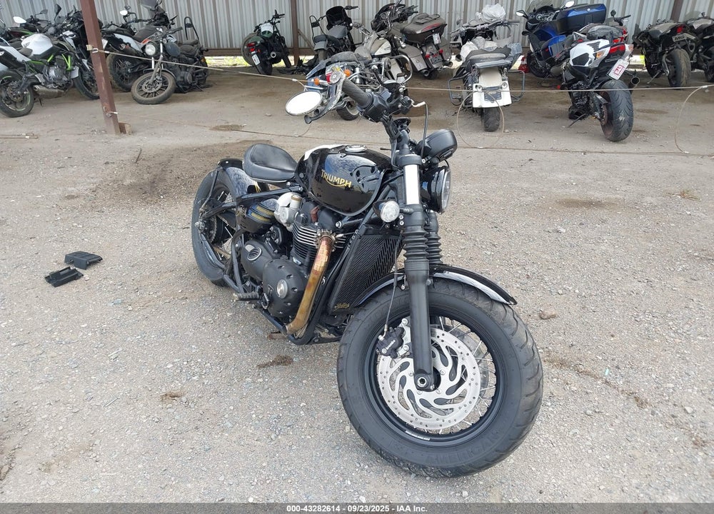 2023 TRIUMPH MOTORCYCLE BONNEVILLE BOBBER VIN: SMTD53HL7PTBF9416