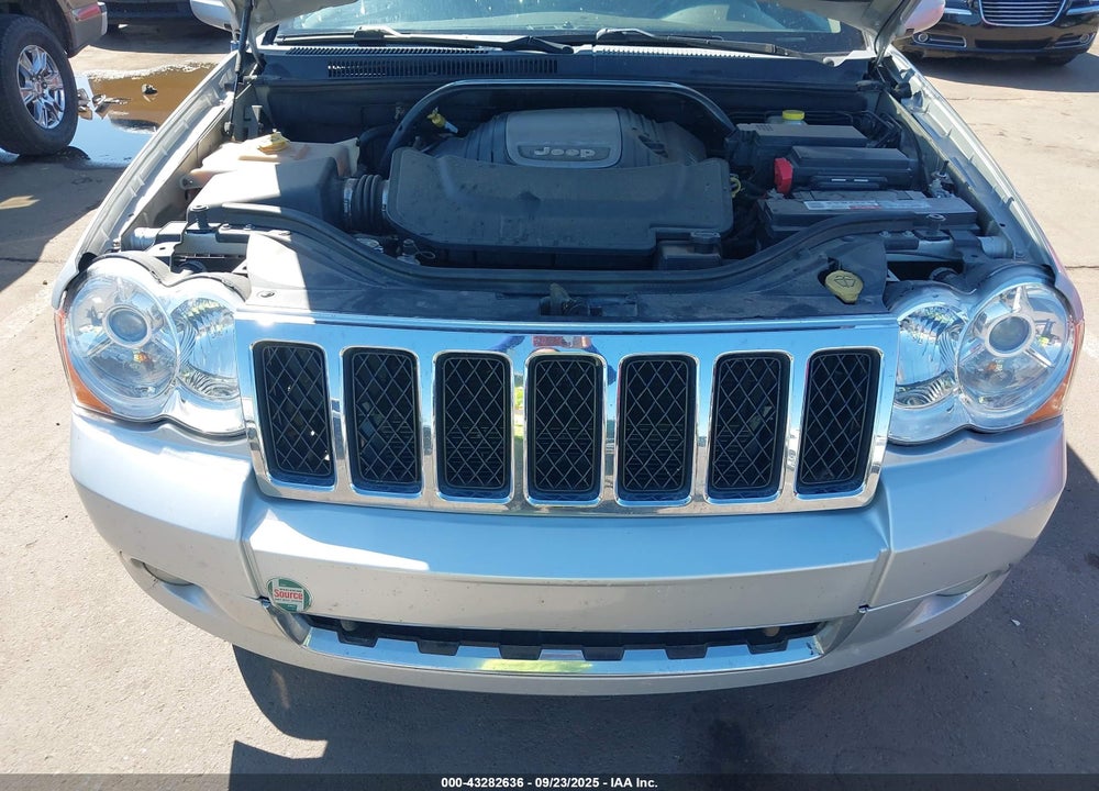 2008 JEEP GRAND CHEROKEE OVERLAND VIN: 1J8HR68278C157674