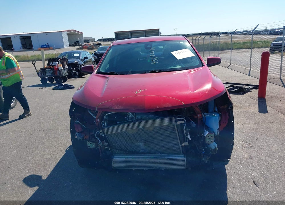 2021 CHEVROLET EQUINOX VIN: 2GNAXUEV7M6147562