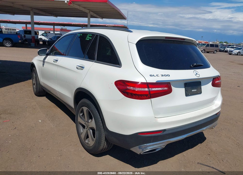 2018 MERCEDES-BENZ GLC CLASS VIN: WDC0G4JB6JV111668