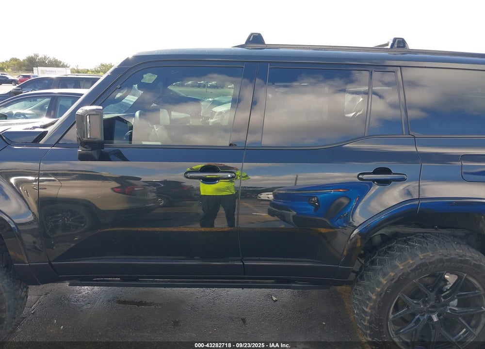 2025 LEXUS GX 550 VIN: JTJVBCDX3S5042125