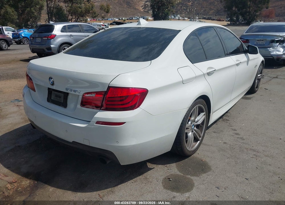 2011 BMW 5 SERIES VIN: WBAFR7C5XBC802800