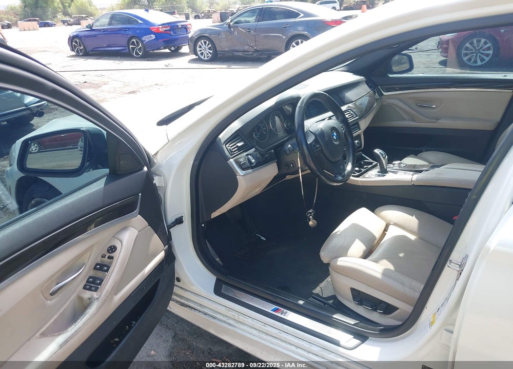 2011 BMW 5 SERIES VIN: WBAFR7C5XBC802800