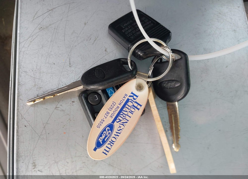 2009 FORD FOCUS VIN: 1FAHP35N39W196651