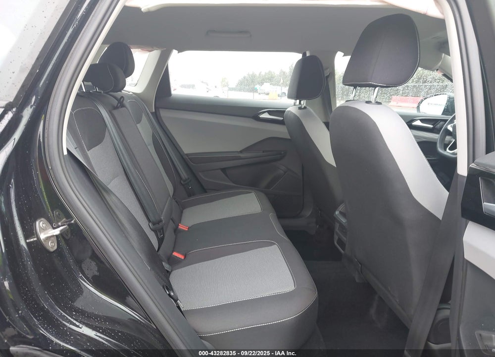 2024 VOLKSWAGEN TAOS VIN: 3VV5X7B23RM002443